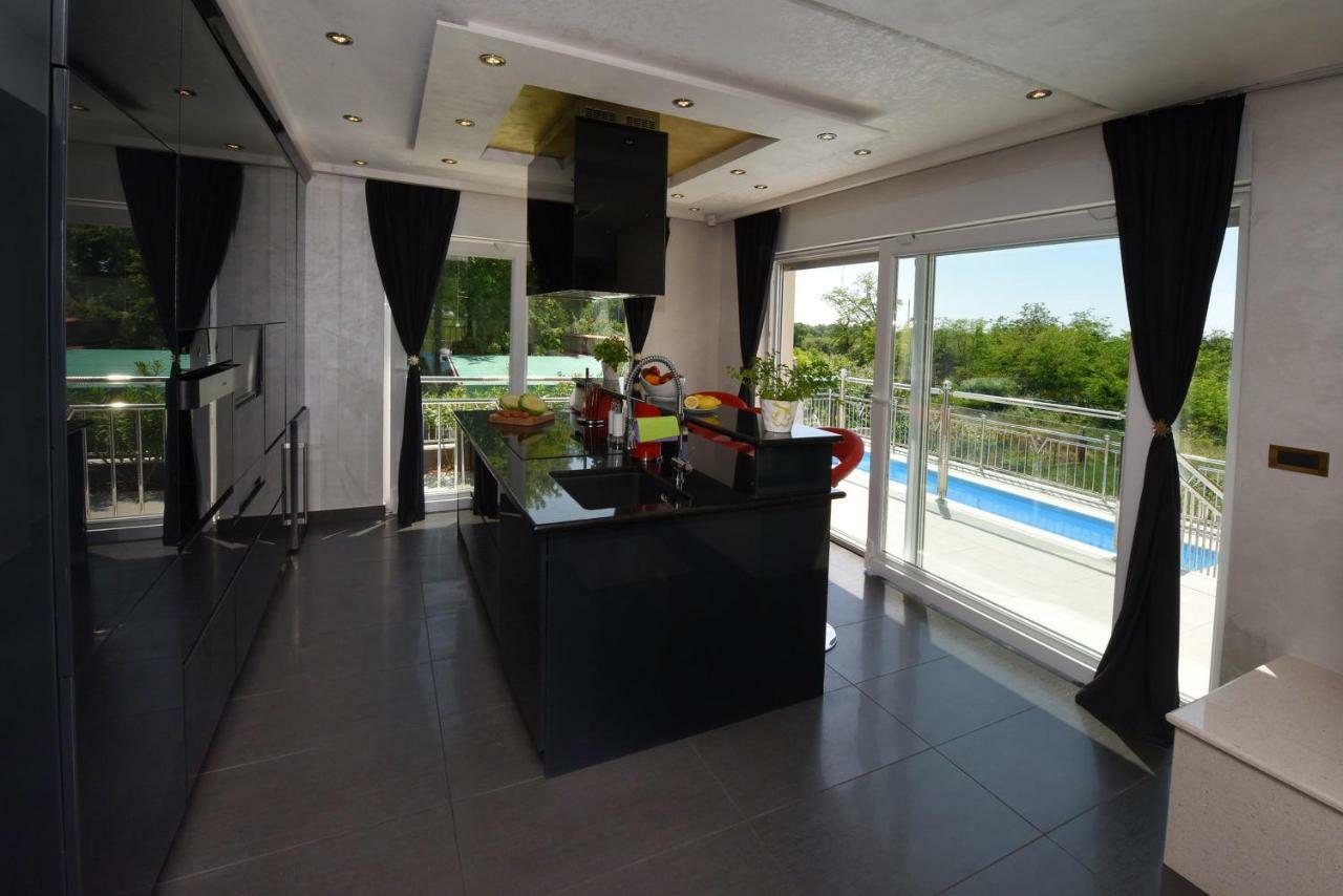 Villa Valerio 포레치 외부 사진